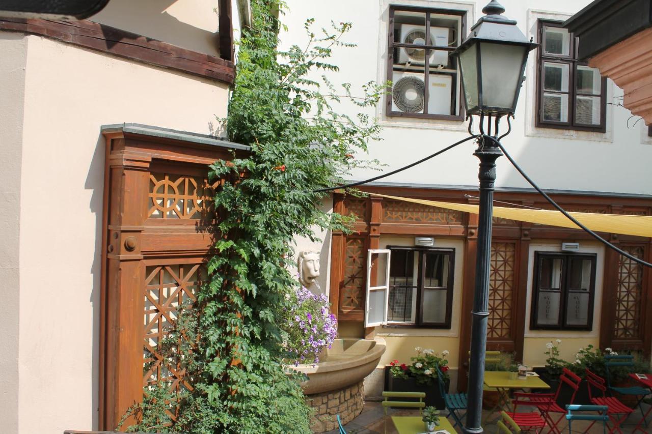 Zwinger Apartman Sopron Exterior foto